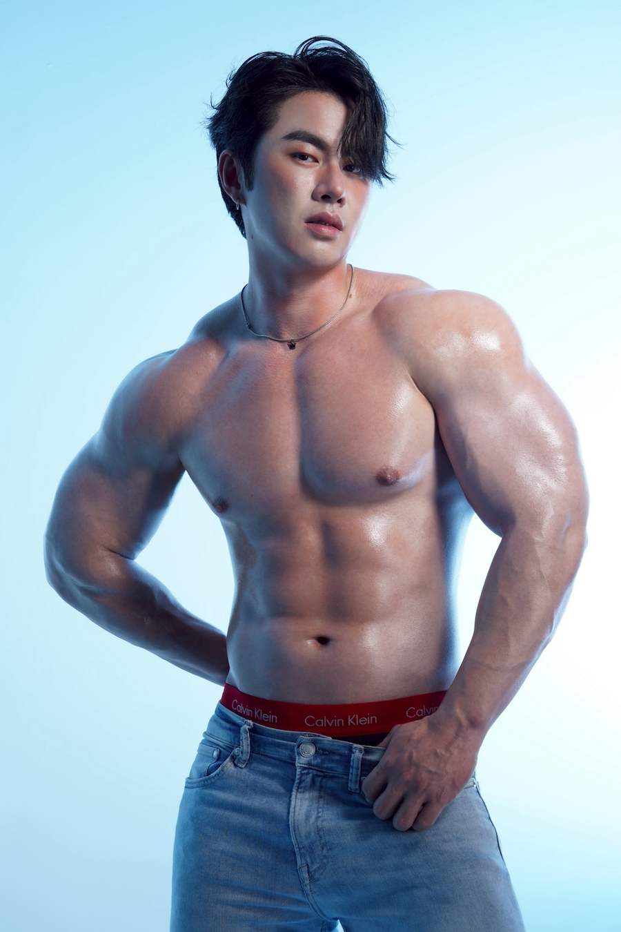 2505artbody08